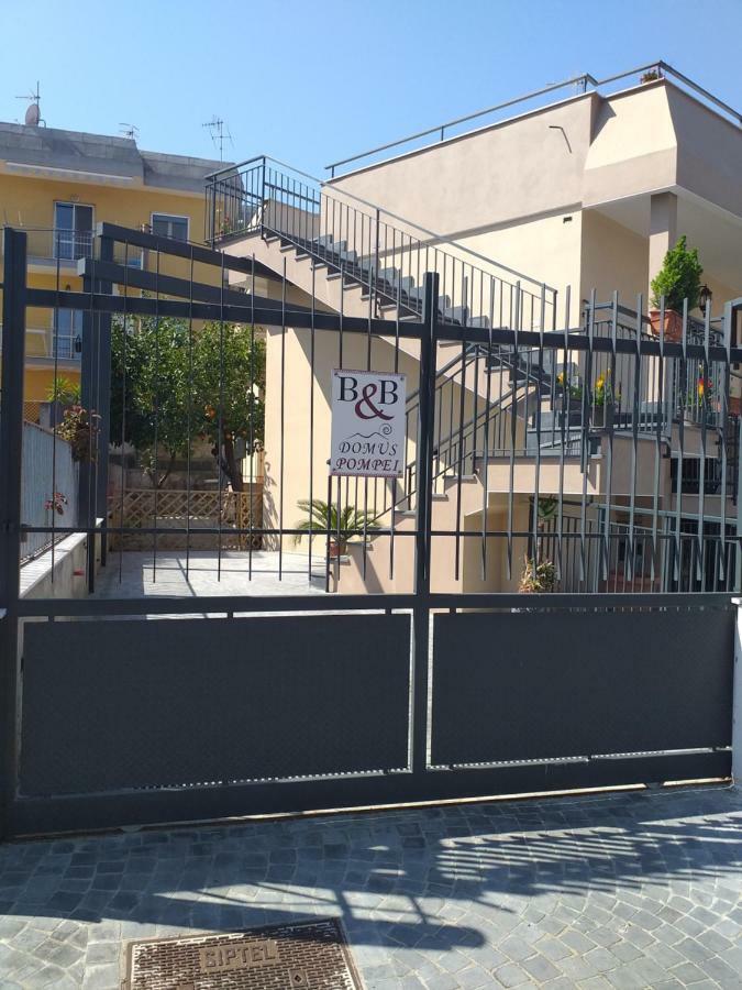 Appartamento B&B Domus Pompei 斯卡法蒂 外观 照片